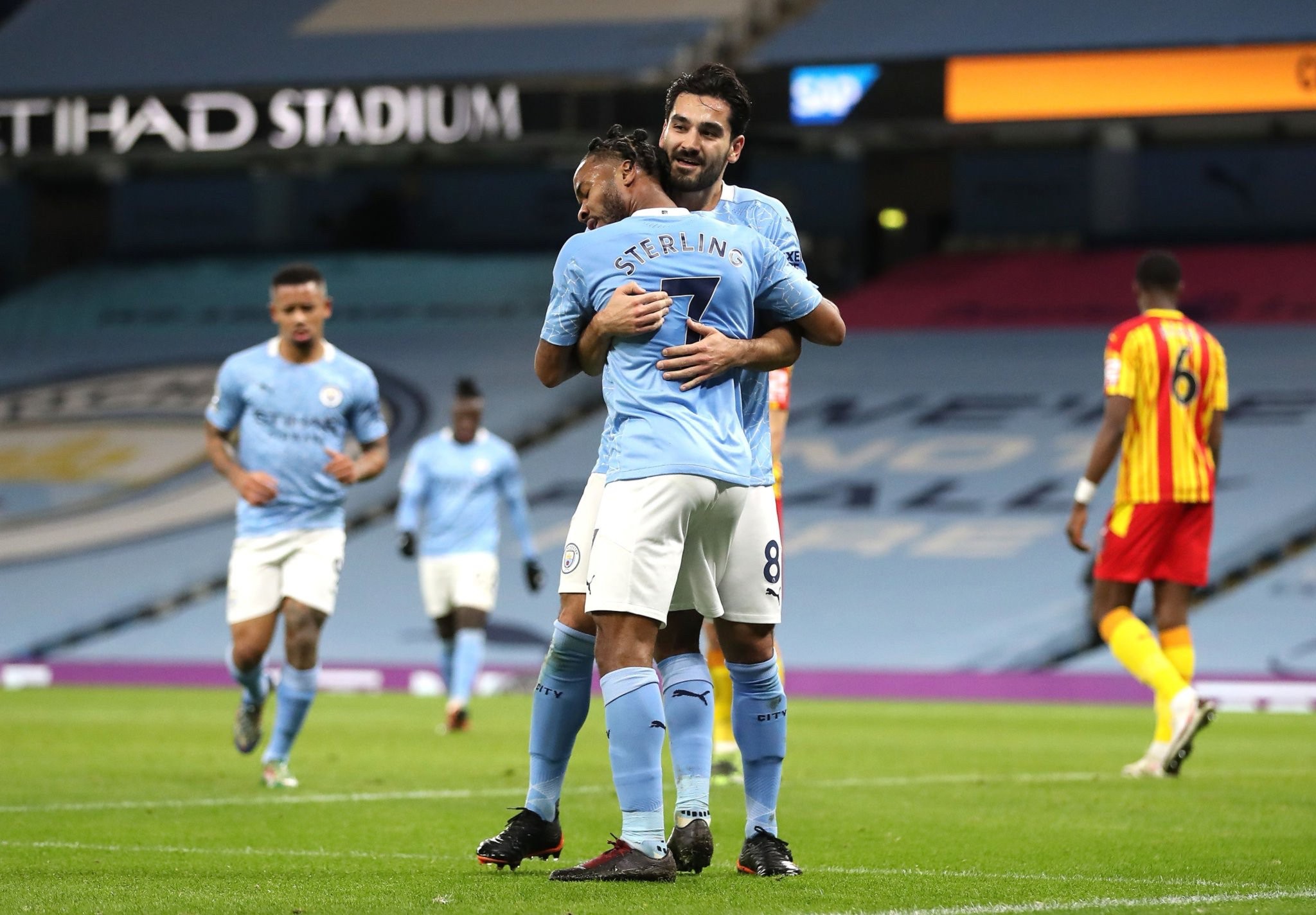 后者不等球 后者不等球