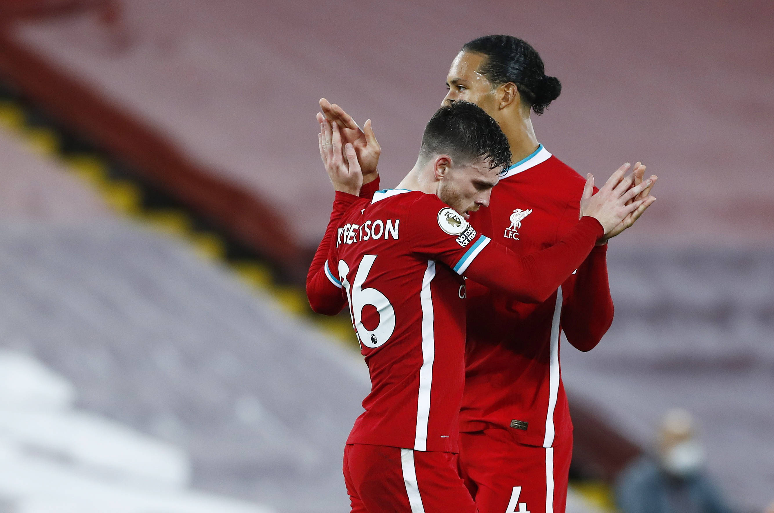 劃奠定了堅 劃奠定了堅